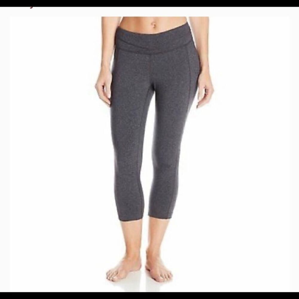 Lucy Powermax XS Hathaway Collection Black and White Leggings.